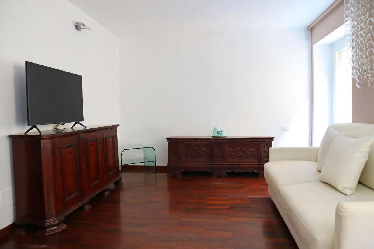 Brera Milan Style House Apartment